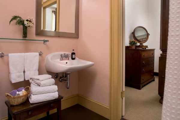 Rachael's Dowry Bed and Breakfast image 13